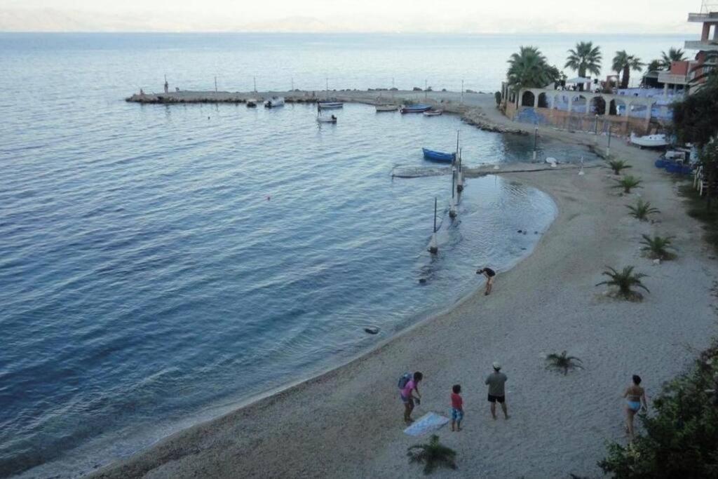 Theofilia Sea Side Benitses (Corfu)